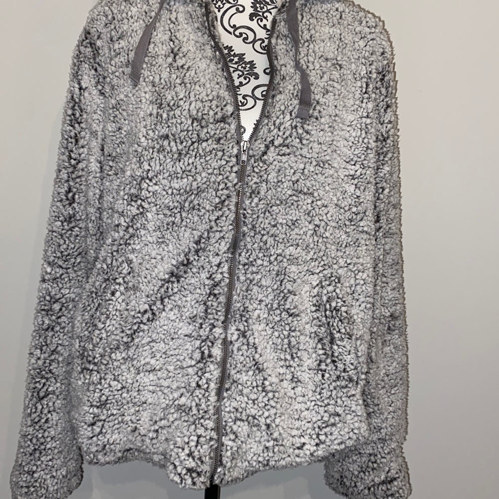 Fuzzy zip up